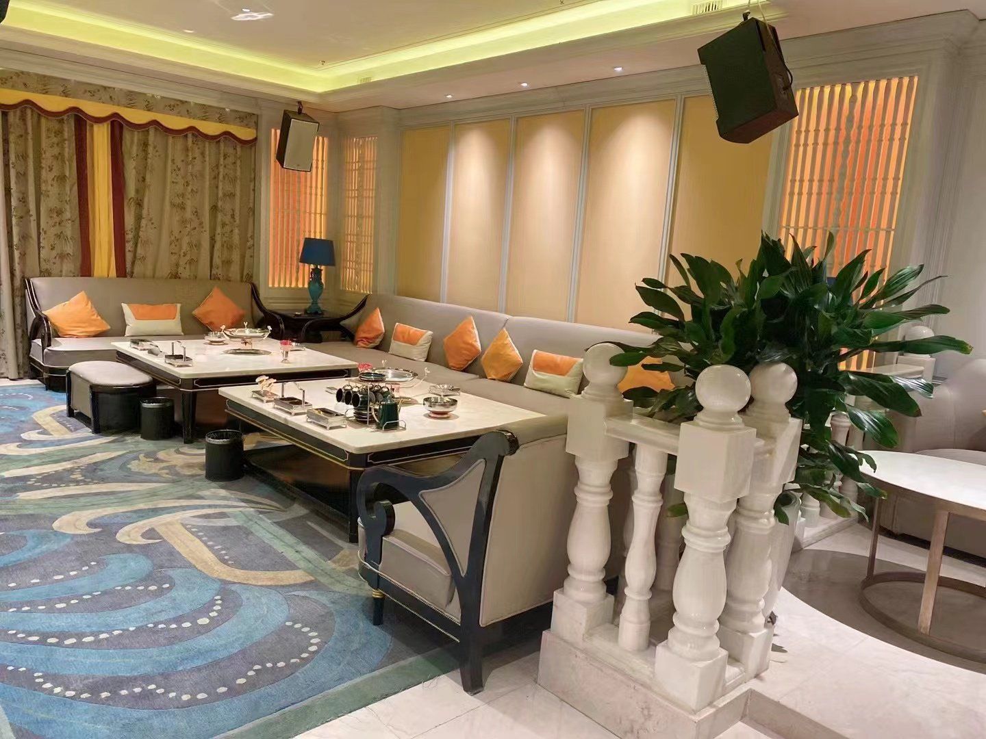 白山商务ktv消费指南与攻略-靖宇县ktv预订